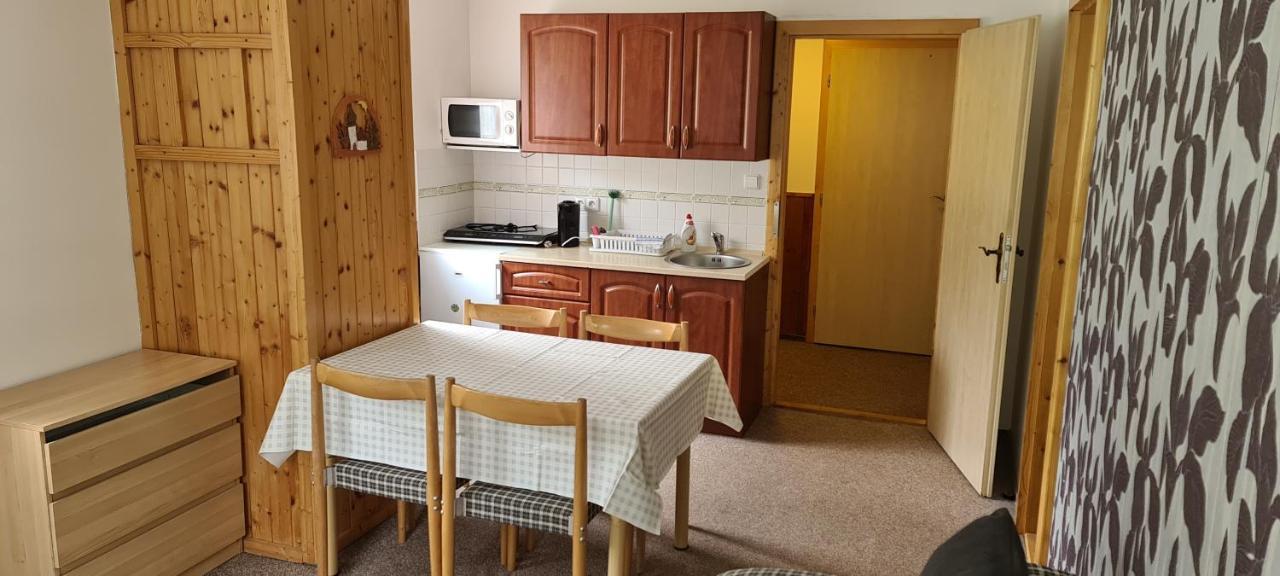 Apartmany Pony Ludvíkov Exterior photo